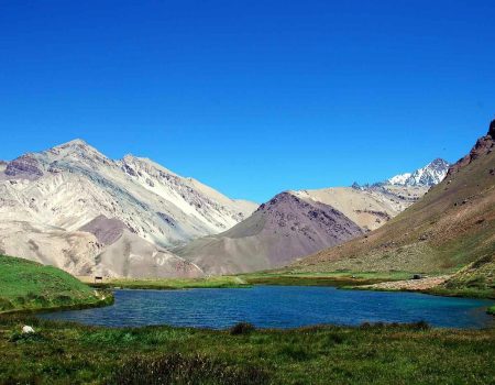 Cultural Gateway in Mendoza – Start and finish your adventure in Mendoza, Argentina, known for its wine, cuisine, and warm hospitality.